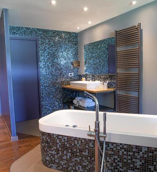 Отель Le Clos Marcel