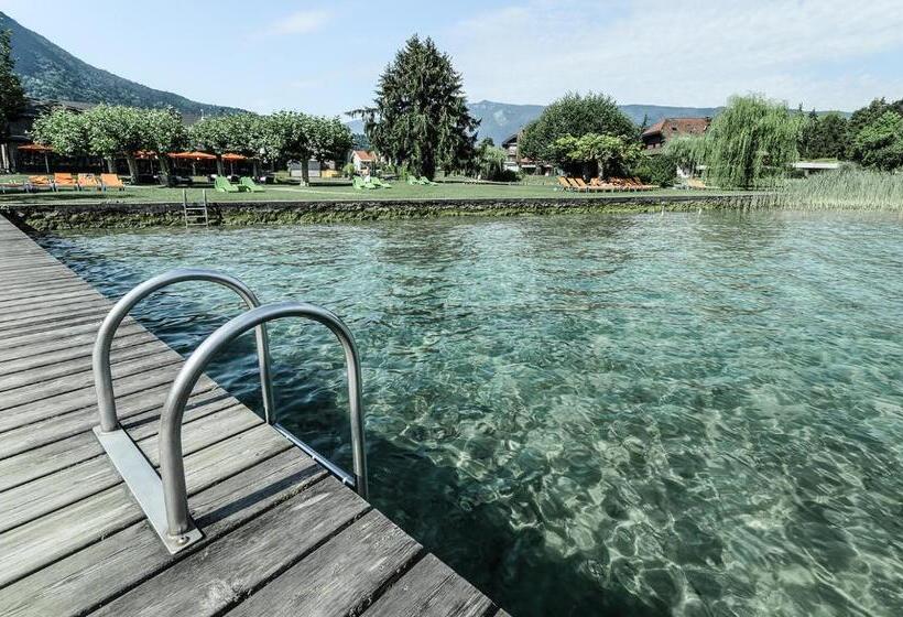 Отель Le Clos Marcel