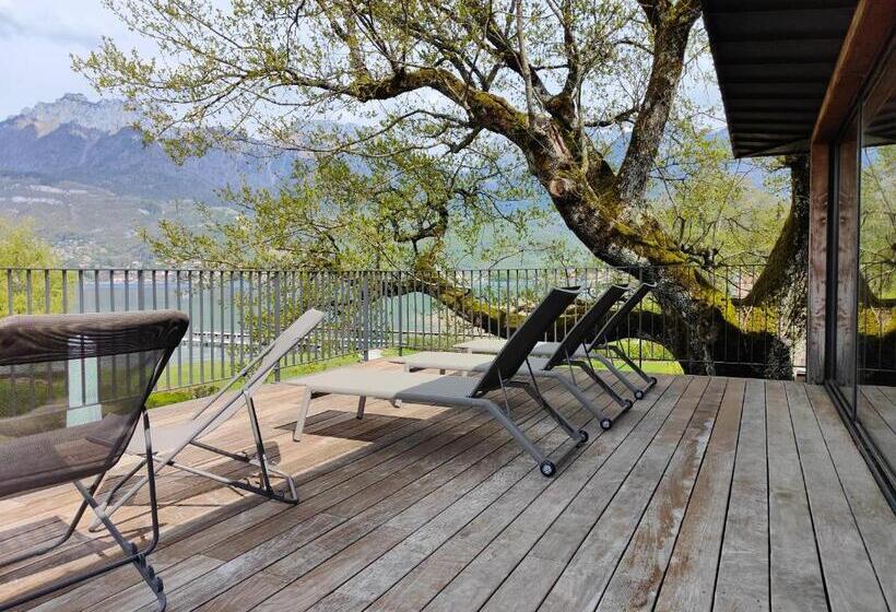 Отель Le Clos Marcel