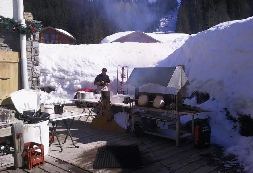 هتل Le Lodge Chasse Montagne