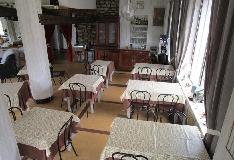 בית מלון כפרי Les 4 Montagnes