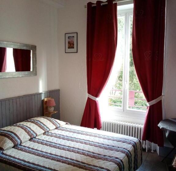 בית מלון כפרי Les 4 Montagnes