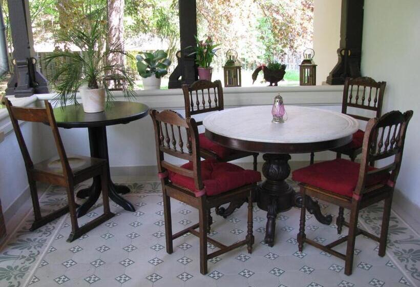 تختخواب و صبحانه Historische Pension Villa Uhlenhorst