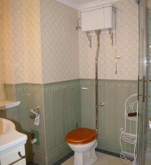 تختخواب و صبحانه Historische Pension Villa Uhlenhorst