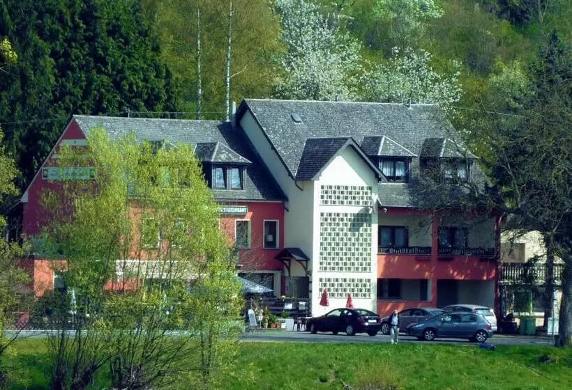 ホテル An Der Sauer