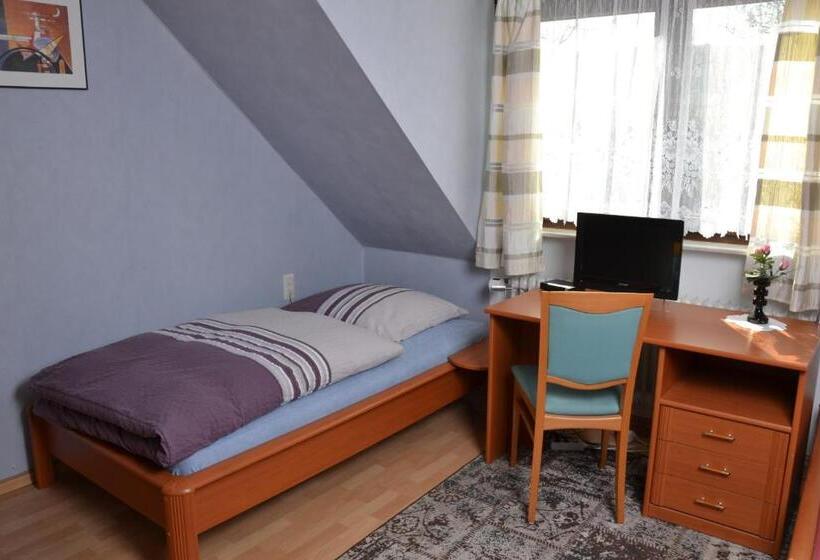 Hotelli An Der Sauer