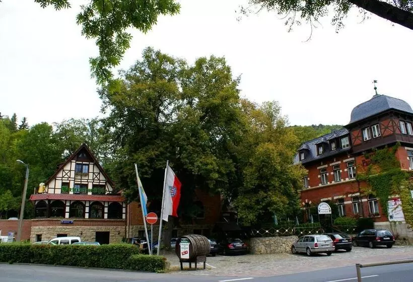 ホテル Braugasthof Papiermühle