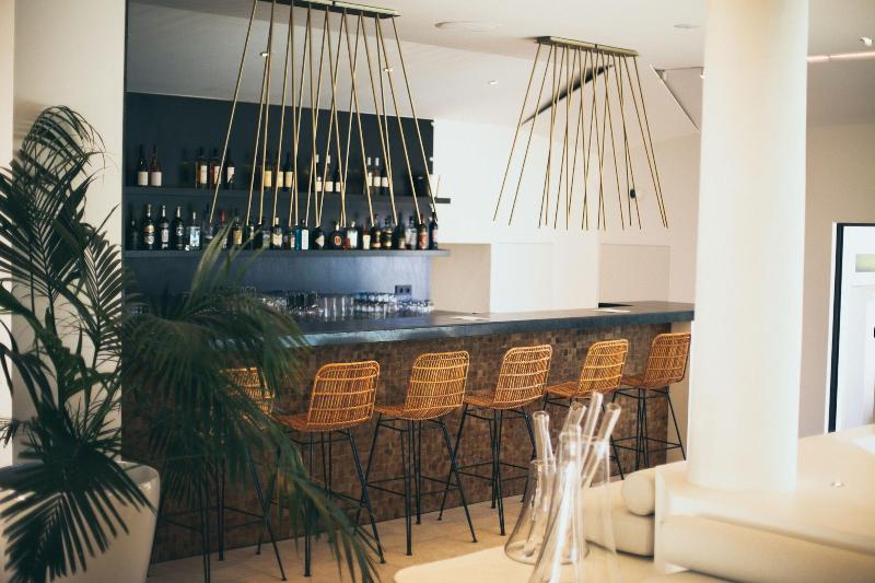 هتل Cala Di Greco