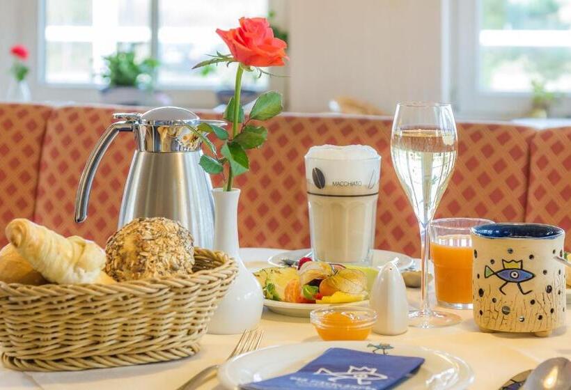 ホテル Der Fischländer Garni