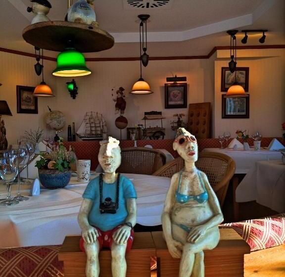 ホテル Der Fischländer Garni