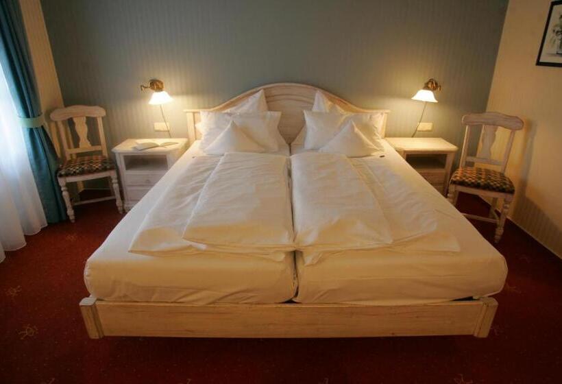 ホテル Der Fischländer Garni