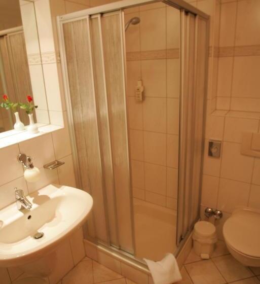 ホテル Der Fischländer Garni