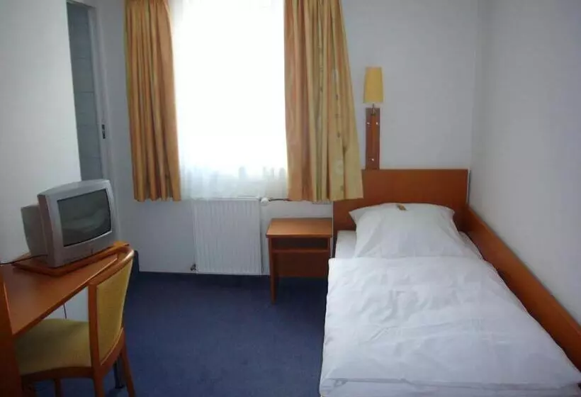 Hotelli Deutsches Haus