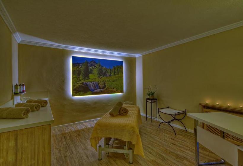 Отель Diana Naturpark