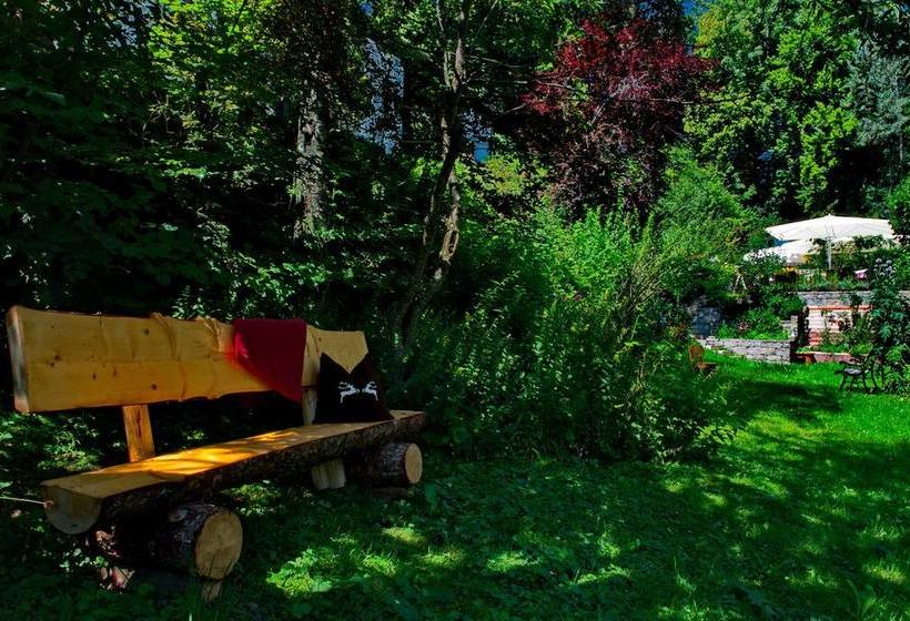 Отель Diana Naturpark