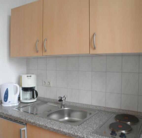 هتل Garni Dekorahaus