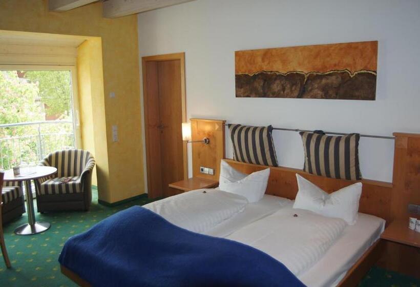 호텔 Gasthof Zum Adler   Wahlwies