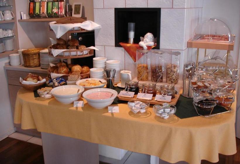 בית מלון כפרי Gästehaus Sankt Ulrich