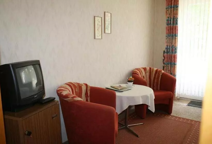 Hotelli Haus Hellhohl Garni