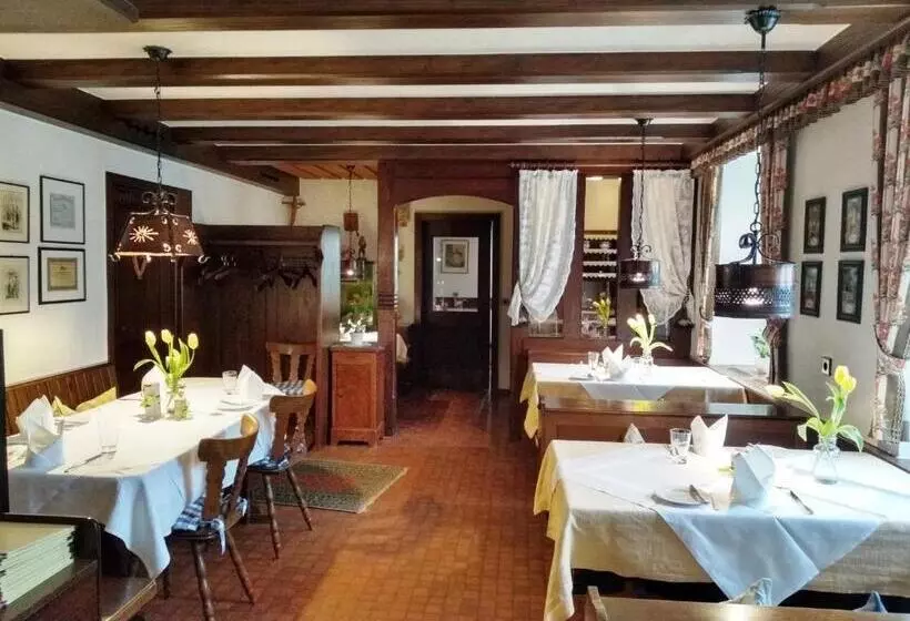 ホテル Klösterle Hof