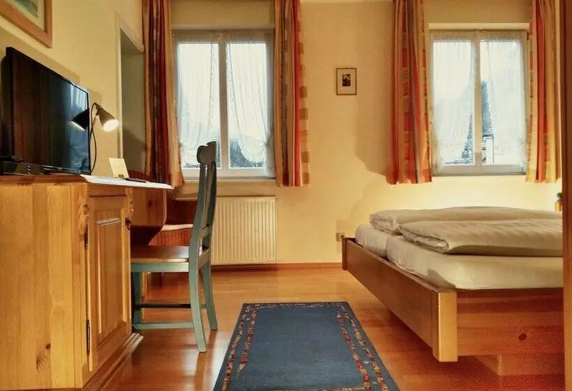 ホテル Klösterle Hof