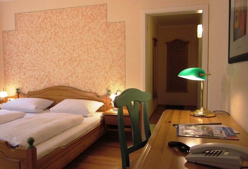 Отель Klösterle Hof