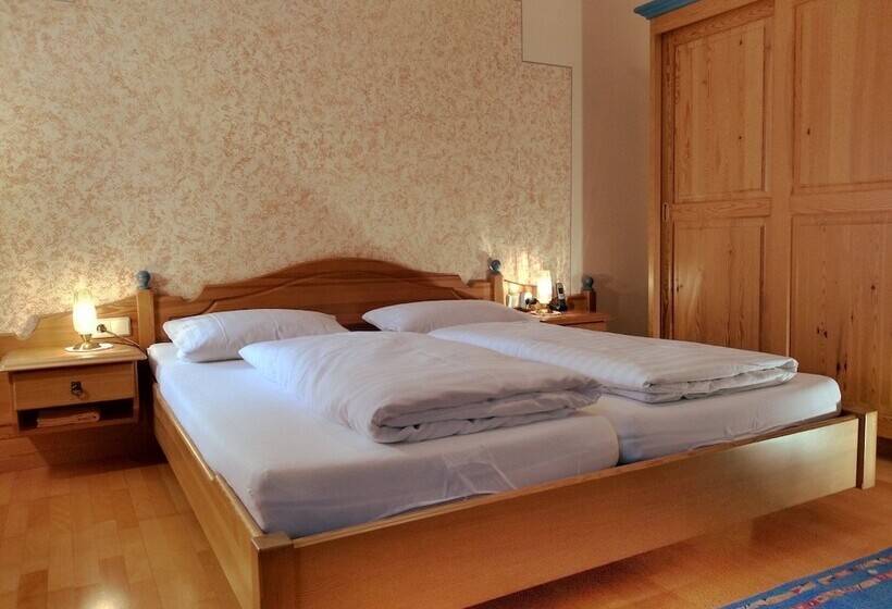 Отель Klösterle Hof