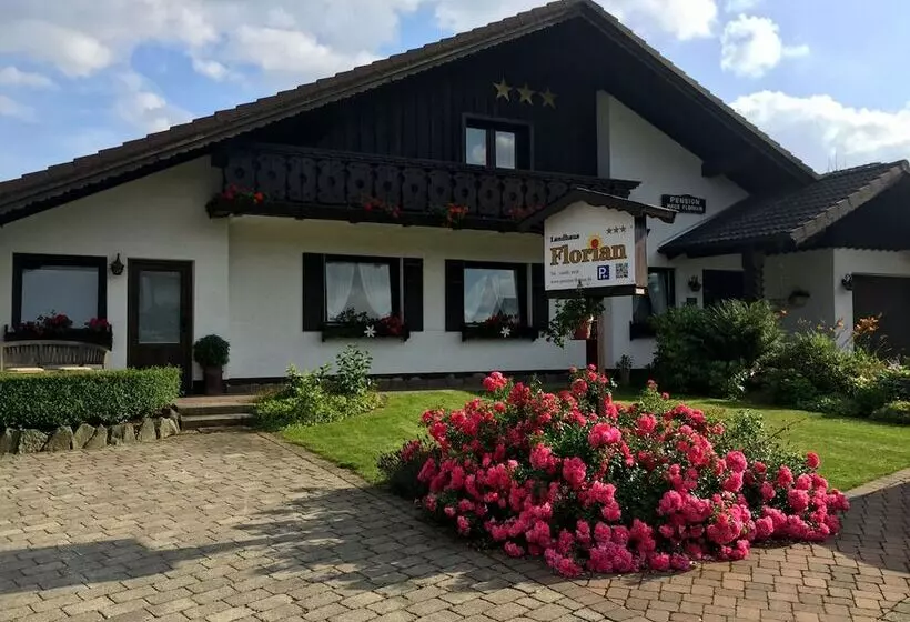 هتل Landhaus Florian