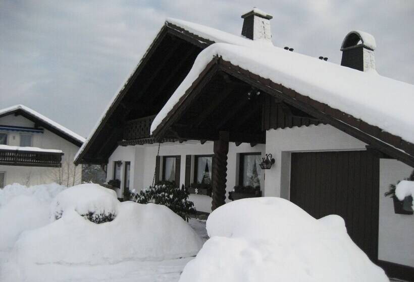 호텔 Landhaus Florian