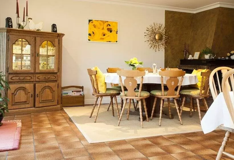 هتل Landhaus Florian