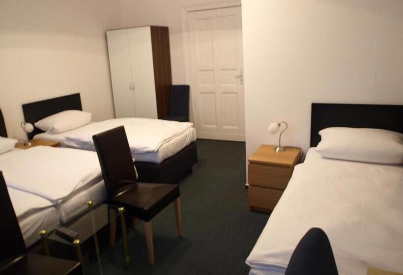 هتل Pension Dorma