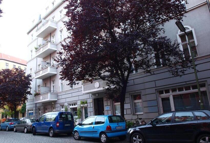 هتل Pension Dorma