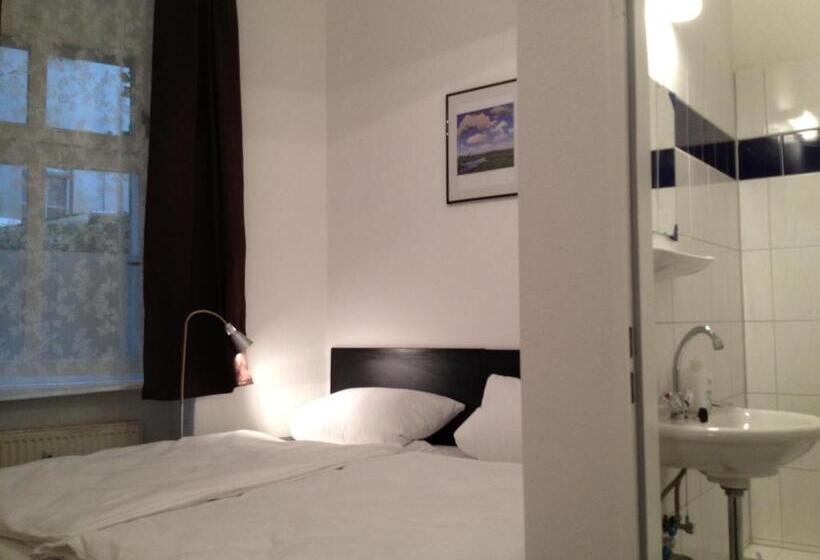 هتل Pension Dorma