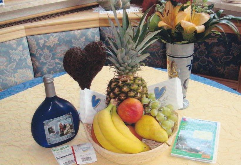 Отель Gästehaus Forellenhof