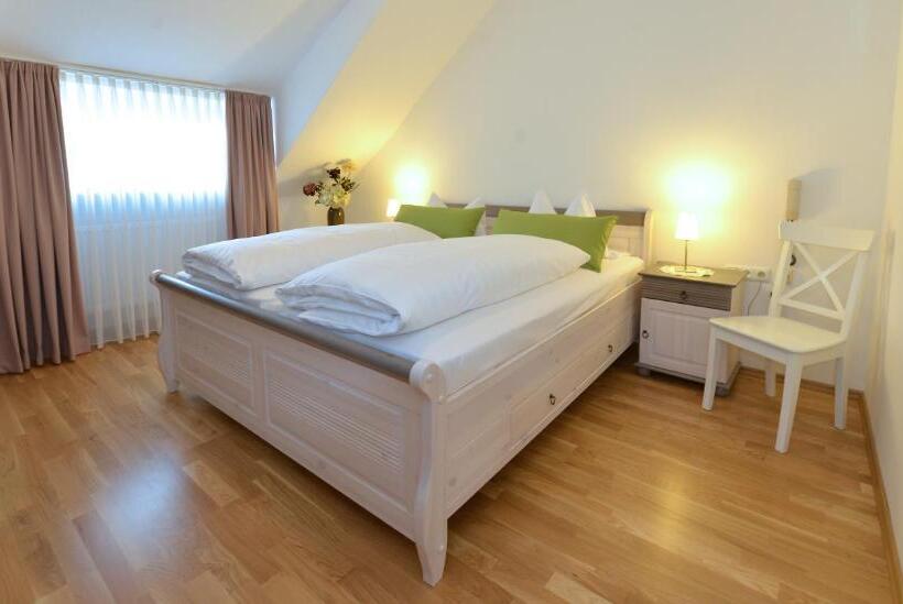 ホテル Restaurant Zum Alten Fritz