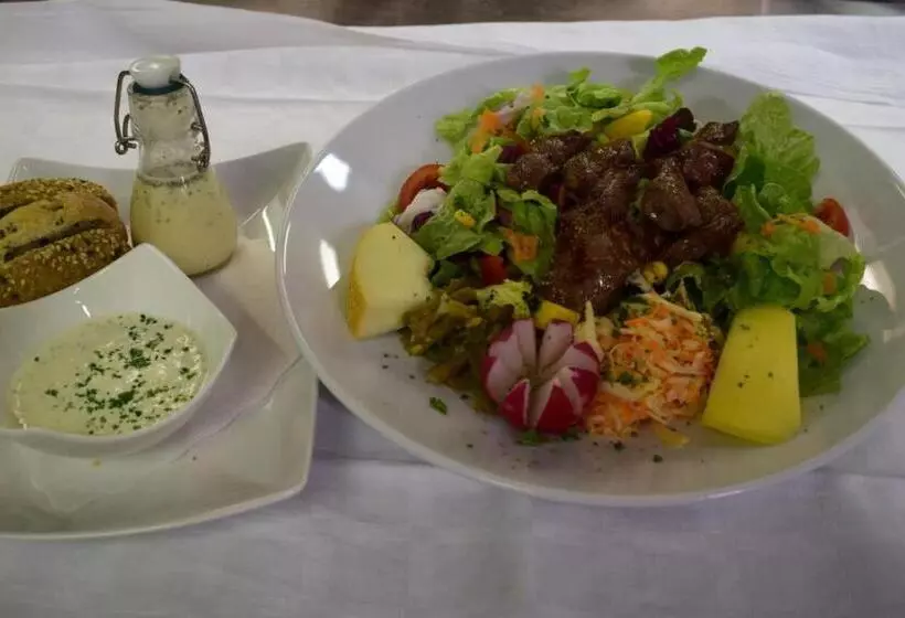 Hotelli Restaurant Zum Stern