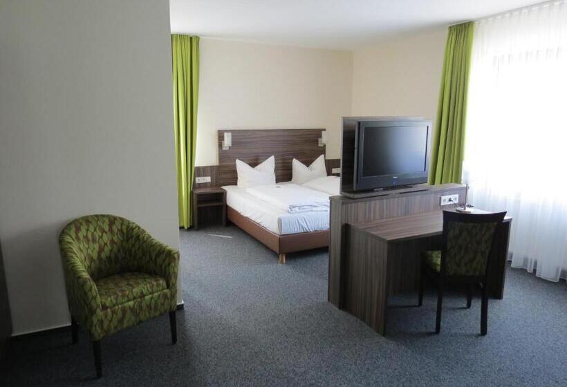 호텔 Restaurant Zum Stern