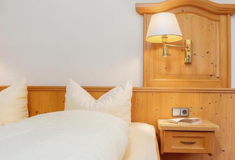 هتل Sonnhof S Ferienresidenz