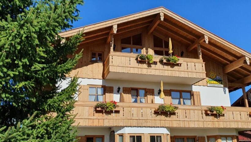 هتل Sonnhof S Ferienresidenz
