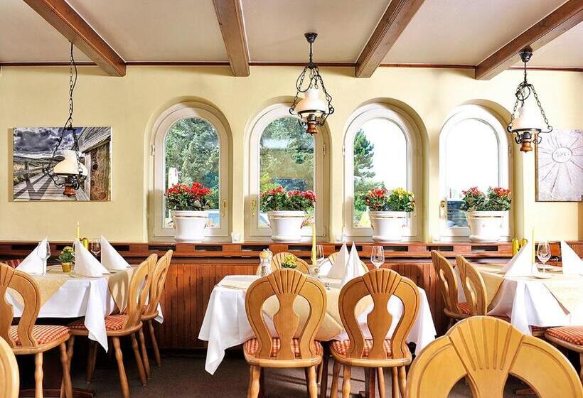 Отель Und Restaurant Petit Robby