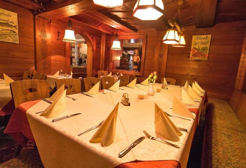 Отель Zum Lieben Augustin