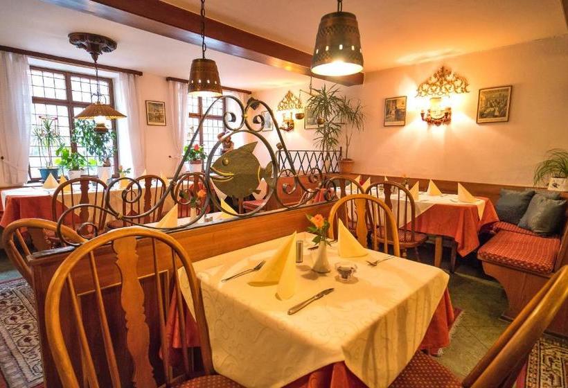 Отель Zum Lieben Augustin