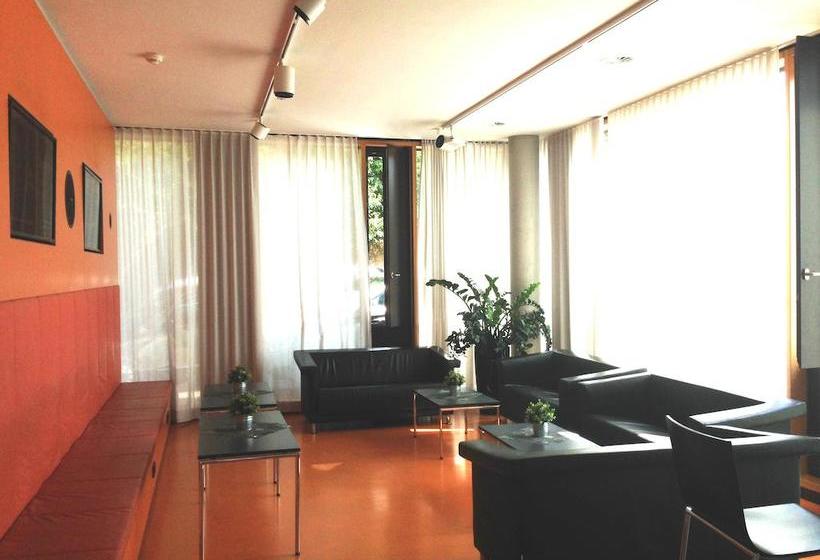 Jugendherberge Stuttgart Neckarpark