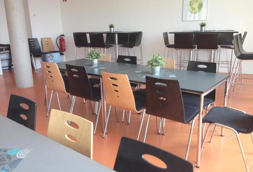 Jugendherberge Stuttgart Neckarpark