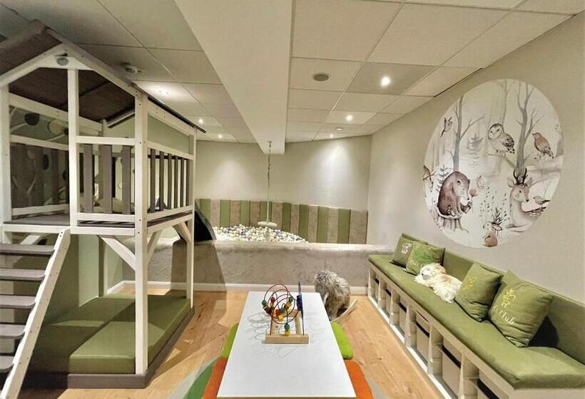 Kristall  & Vitalhotel Bergknappenhof