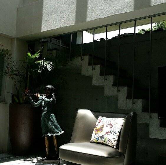 تختخواب و صبحانه 57villa