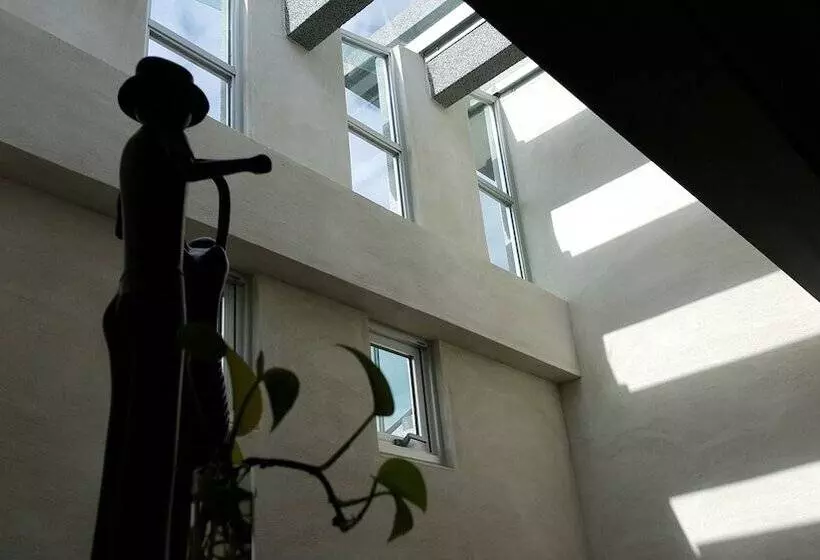 تختخواب و صبحانه 57villa