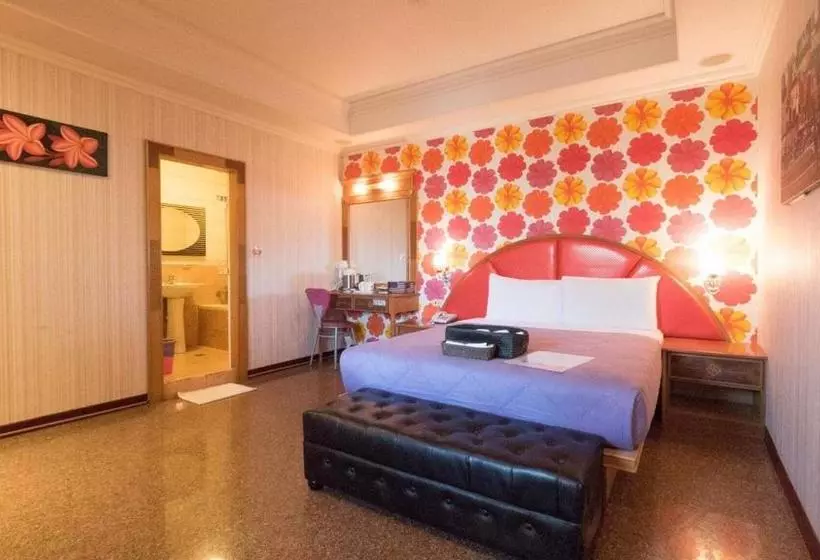 تختخواب و صبحانه Kenting Bicycle Inn