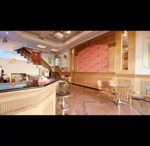 تختخواب و صبحانه Kenting Bicycle Inn