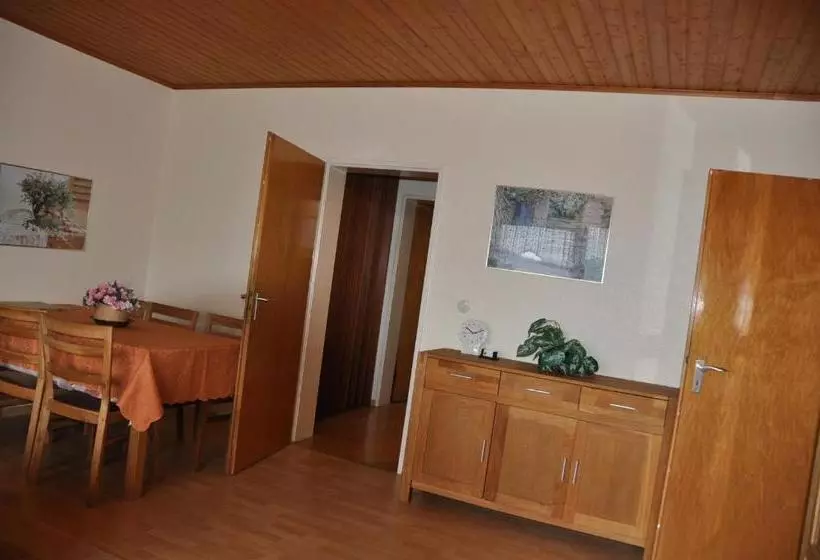 ホテル Am Südhang Ferienwohnungen